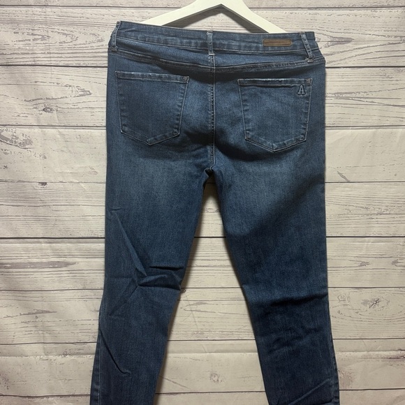 Articles of Society Jeans - Picture 5 of 6